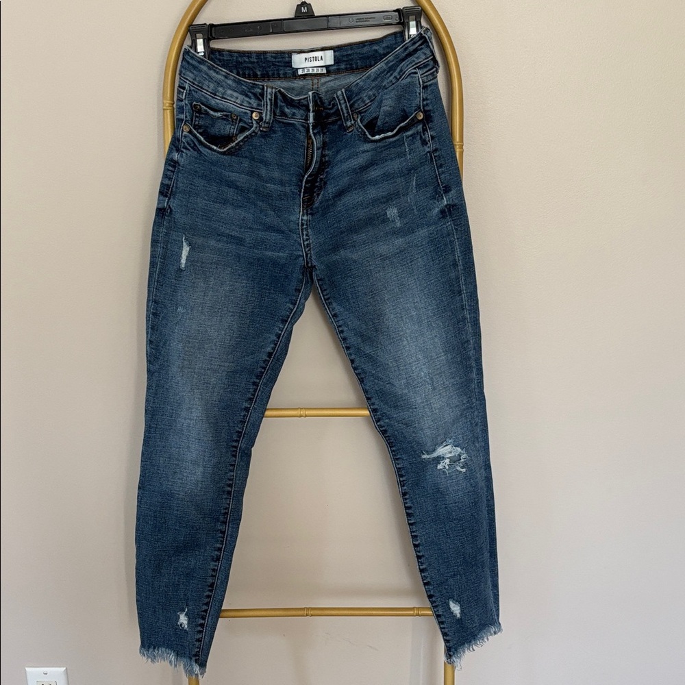 Pistola Distressed Cropped Jeans